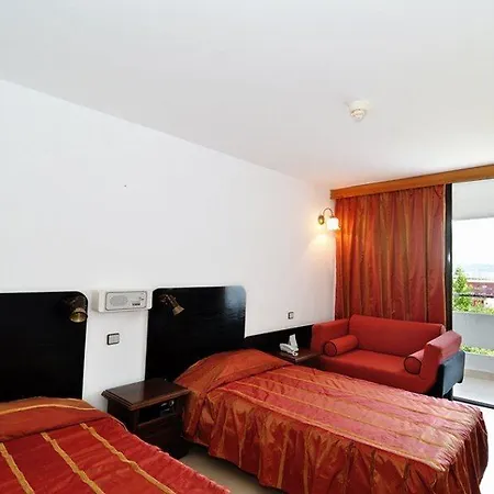 Hotel Dorostor 2*