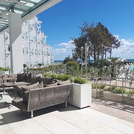 Dorostor Hotel 2*